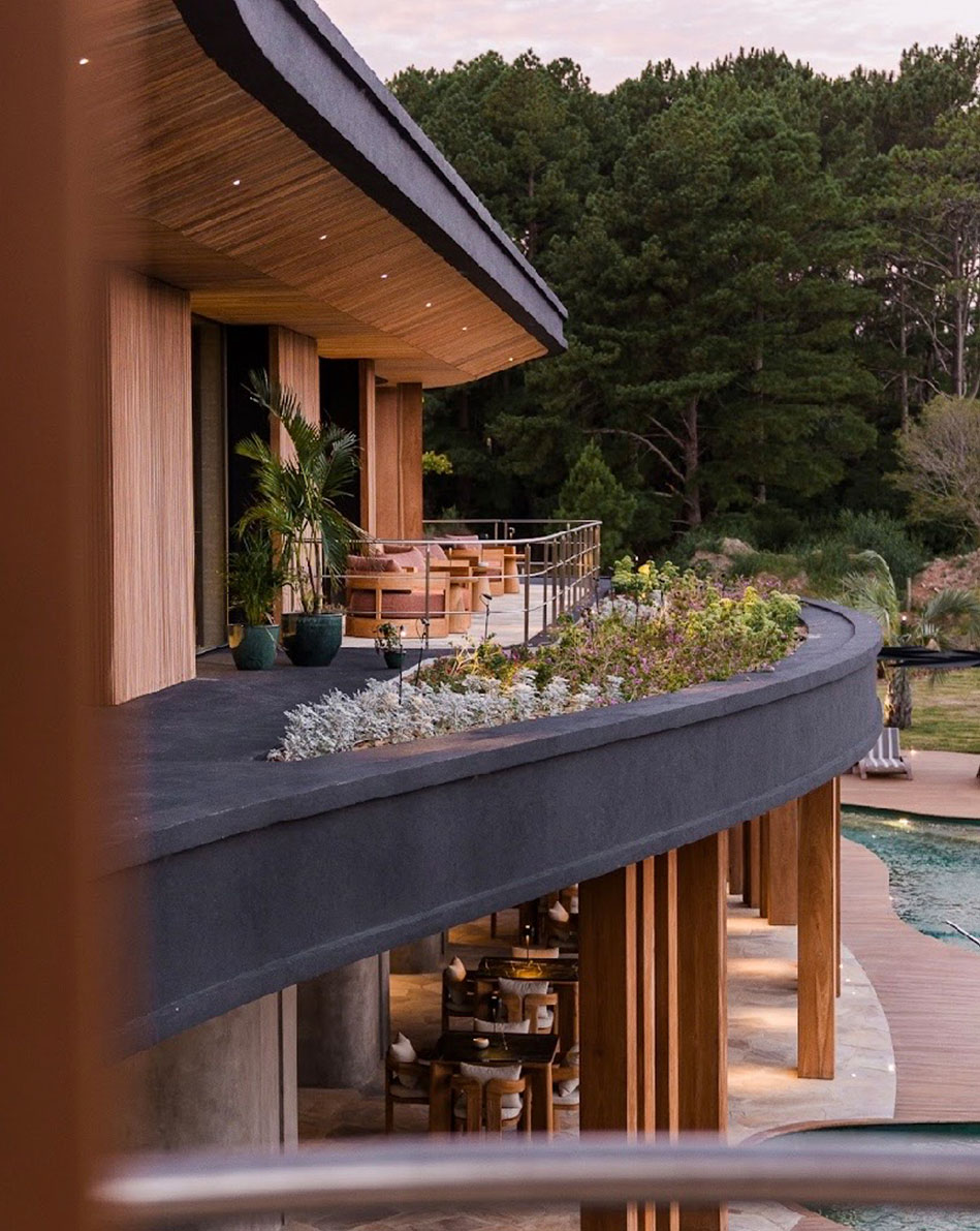 AMENITIES Y  COMODIDADES